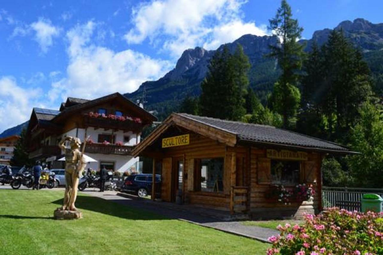 Garni Eden Bed And Breakfast Soraga Zewnętrze zdjęcie